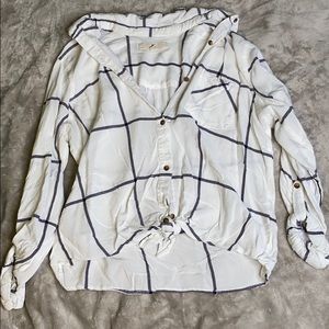 Cute White Tie-up Blouse